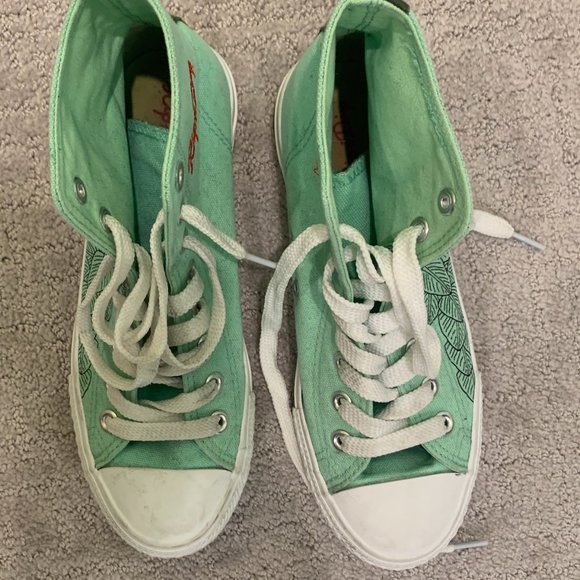 Rip N Dip Frida Kahlo Shoes - Picture 3 of 8